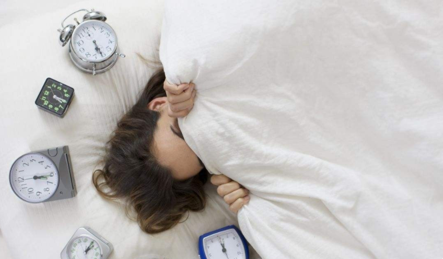 試管移植胚胎后，一定要臥床休息嗎