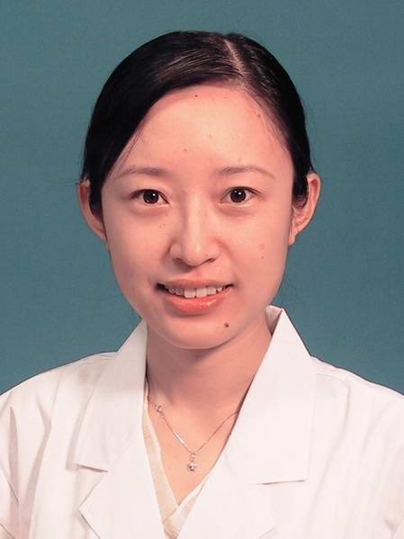 齊英華醫(yī)生頭像