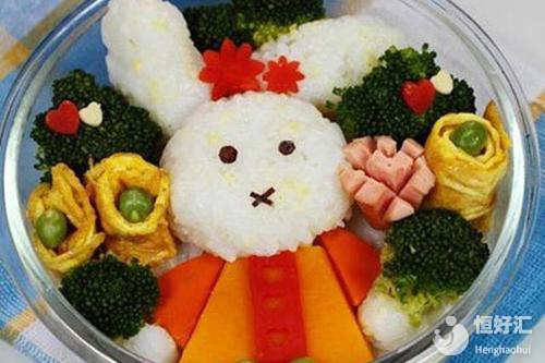 新生兒的營(yíng)養(yǎng)可以這樣搭配，有利于健康成長(zhǎng)！